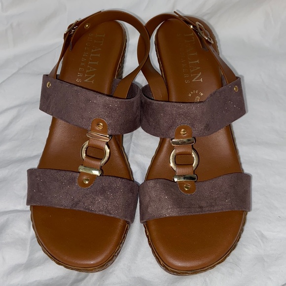 Women’s Italian Shoemakers Brown and Purple Sandal Wedge High Heels. Size 8. - Picture 4 of 12